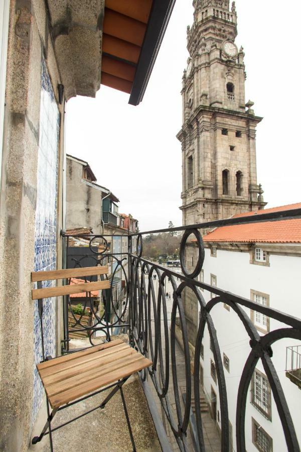 Porto And Clerigos Views By Porto City Hosts Exteriör bild