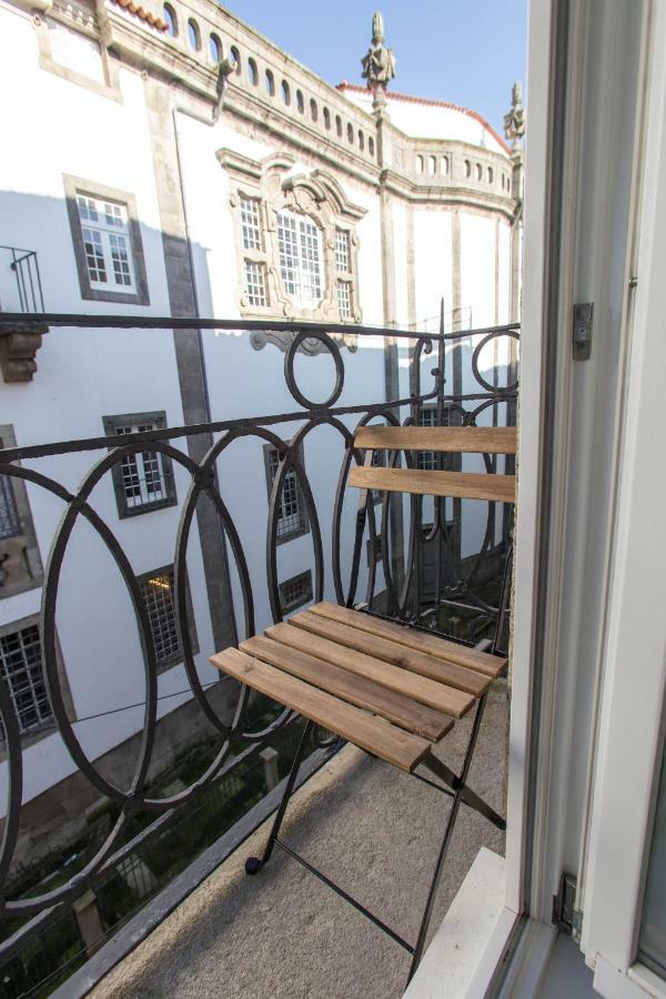 Porto And Clerigos Views By Porto City Hosts Exteriör bild